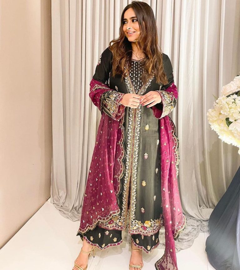 pakistani velvet suit design